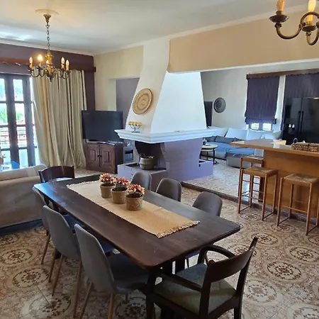 Nyaraló Afentika Grand Flat