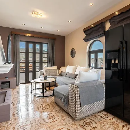 Apartament Afentika Grand Flat