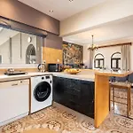 Afentika Grand Flat Apartment *