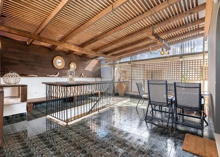 Afentika Grand Flat Appartement